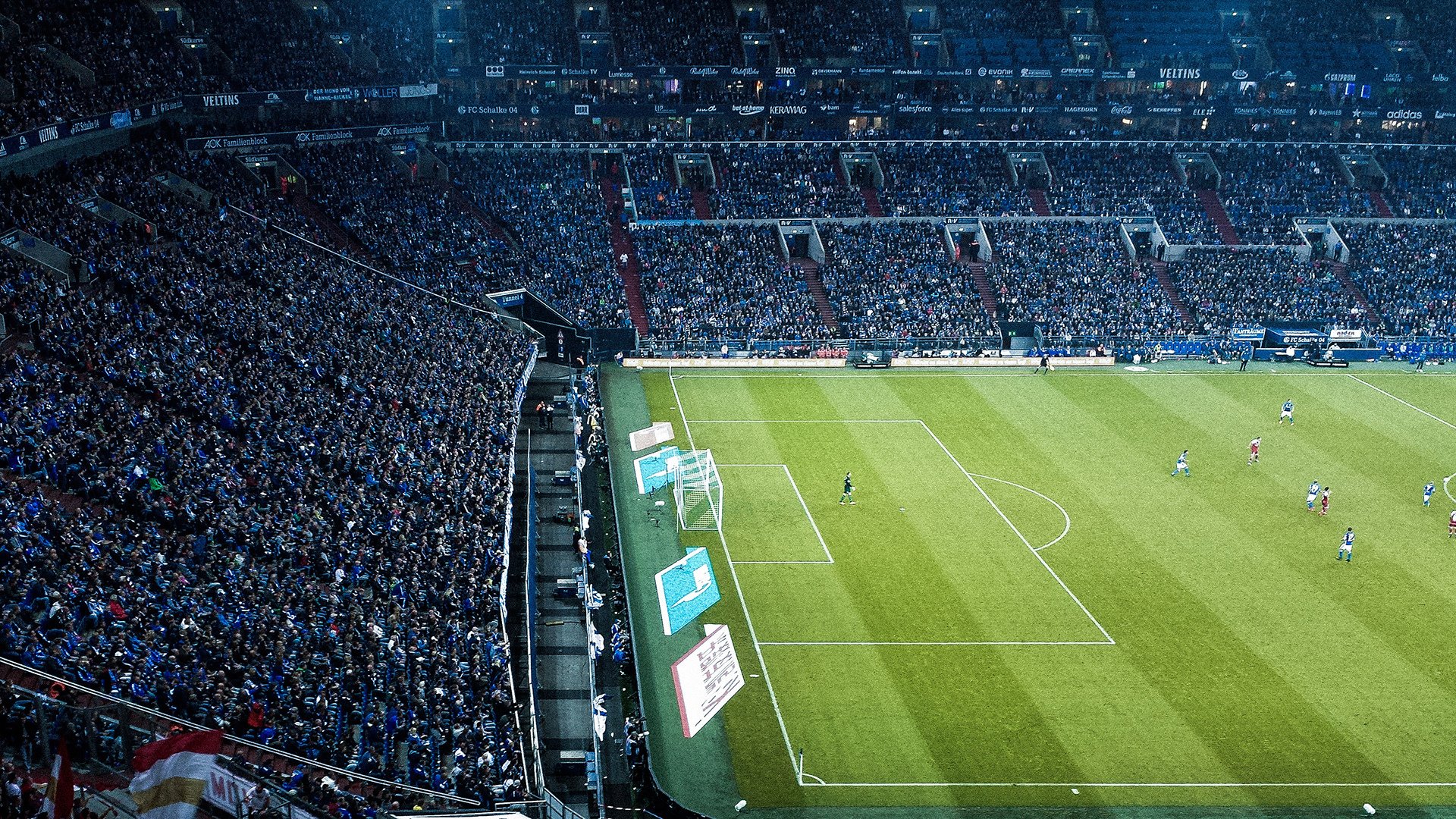 米尔沃尔球迷情绪低落,俱乐部呼吁团结共进,米尔沃尔足球队