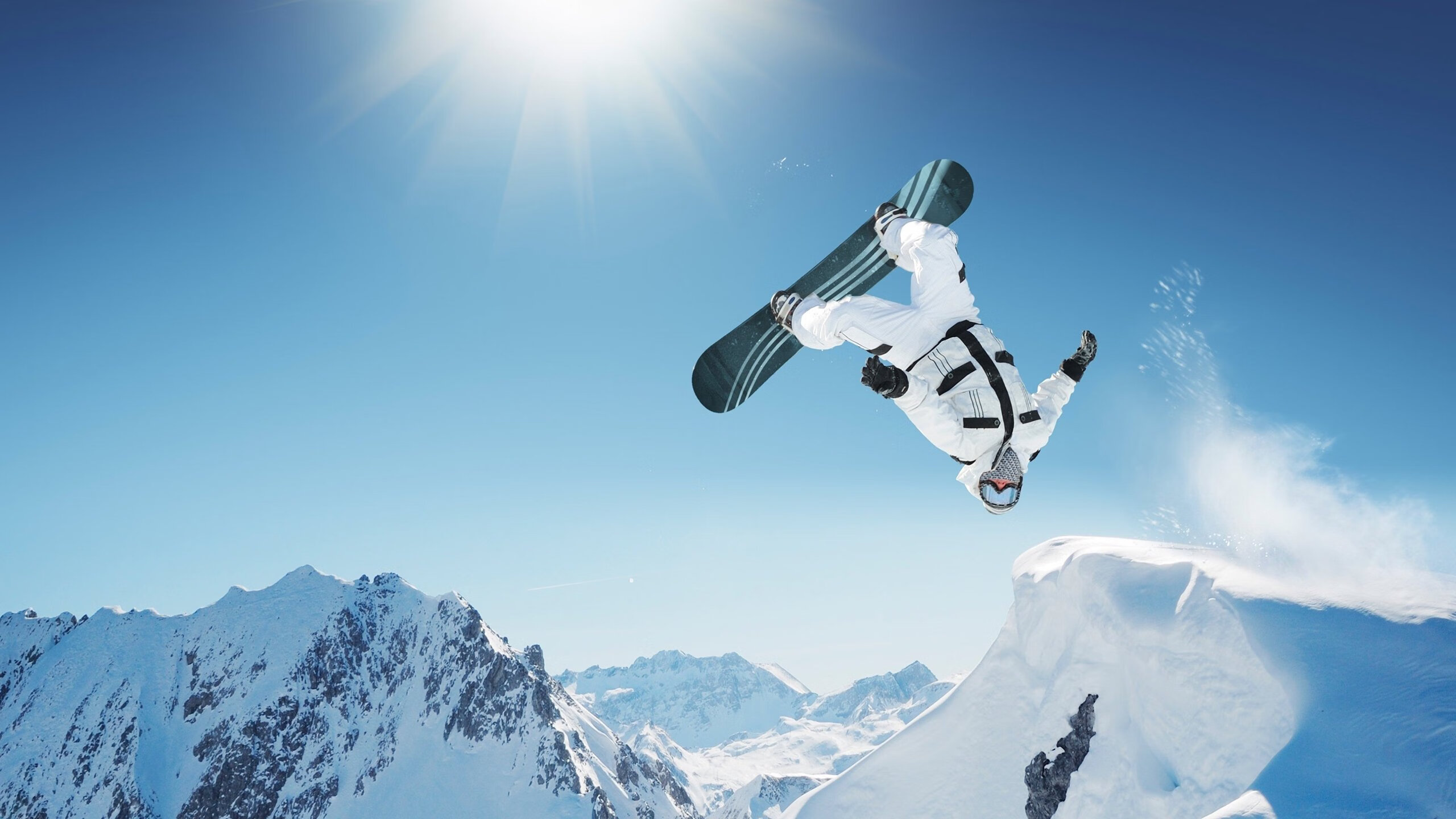 “安赫尔·巴尔博萨的战术执行力与球场视野，帮助美洲狮队制定完美计划”